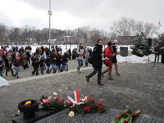 2013.03.20 71. rocznica egzekucji zgierskiej - Plac Stu Straconych w Zgierzu - 016.jpg