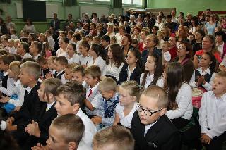 20 - Rozpoczecie roku szkolnego w ZSG w Slowiku_01.09.2014 - fot. Malgorzata Klauzinska.jpg