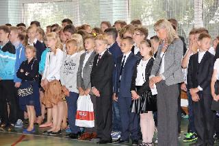 36 - Rozpoczecie roku szkolnego w ZSG w Giecznie_01.09.2014 - fot. Malgorzata Klauzinska.jpg