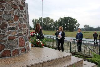 005 - Pamieci Ofiar Wrzesnia 1939 r. w Rogoznie_10.09.2014_fot. Malgorzata Klauzinska.jpg