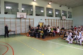 028 - Otwarcie boiska wielofunkcyjnego przy ZSG w Giecznie_2014.11.14_fot. Malgorzata Klauzinska.jpg
